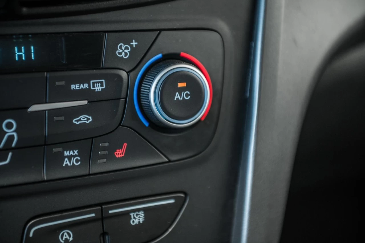 2019 Ford Escape SE 4WD+SIEGES.CHAUFF+MAGS+BLUETOOTH+CAM.RECUL Image principale