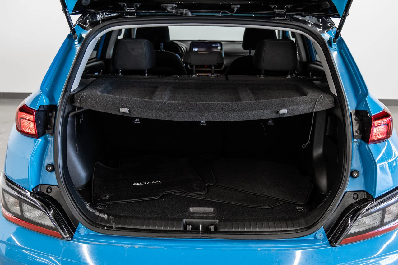 2023 Hyundai Kona electric Preferred Main Image