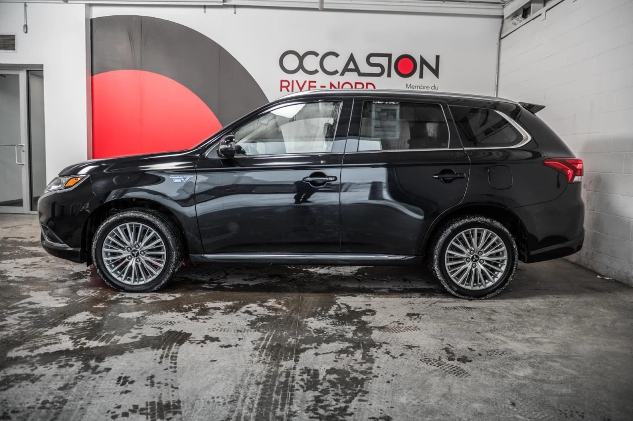 2019 Mitsubishi Outlander PHEV S-AWC CUIR+TOIT.OUVRANT+CARPLAY+SIEGES.CHAUFFANTS Main Image