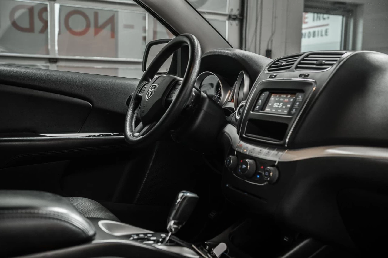 2014 Dodge Journey 7 places Garantie 1 AN - 4 cylindres Main Image