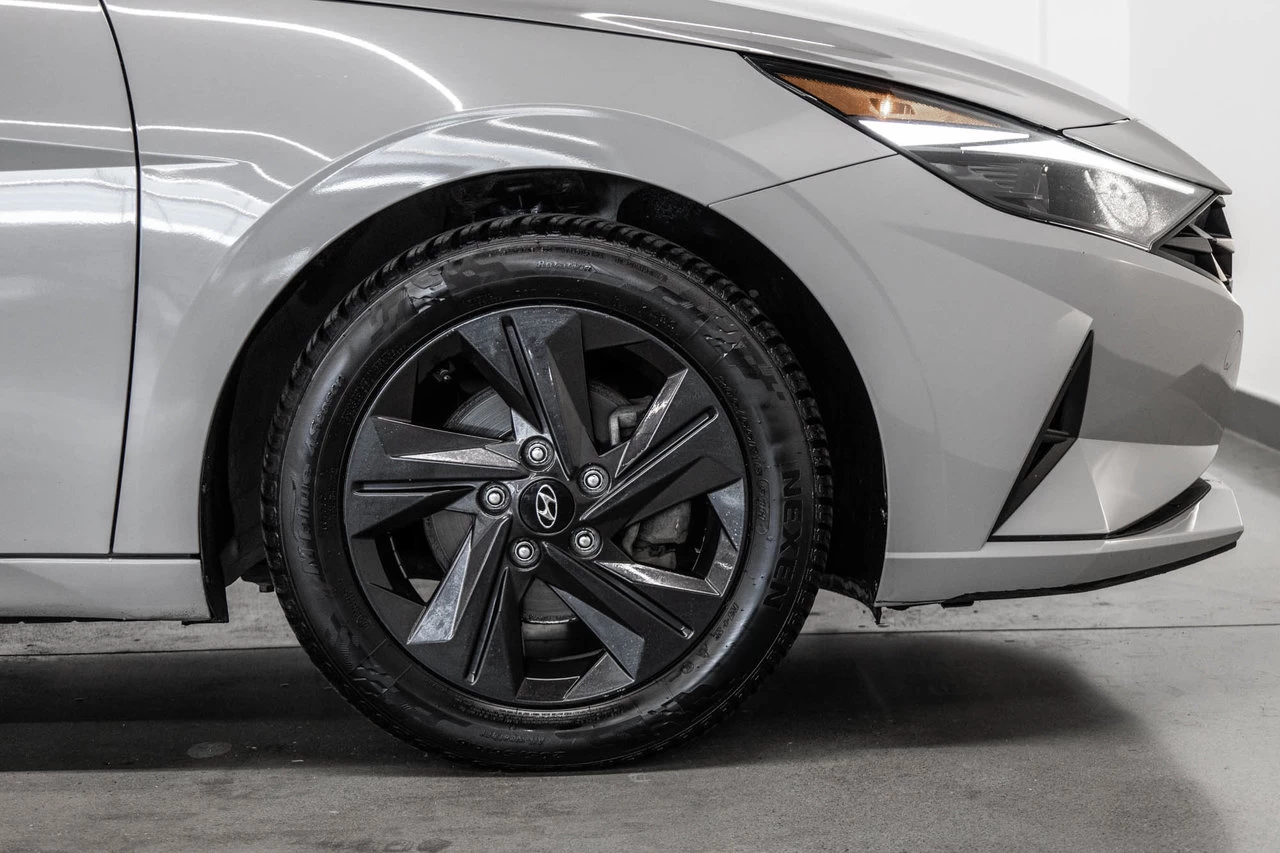 2021 Hyundai Elantra Preferred Image principale