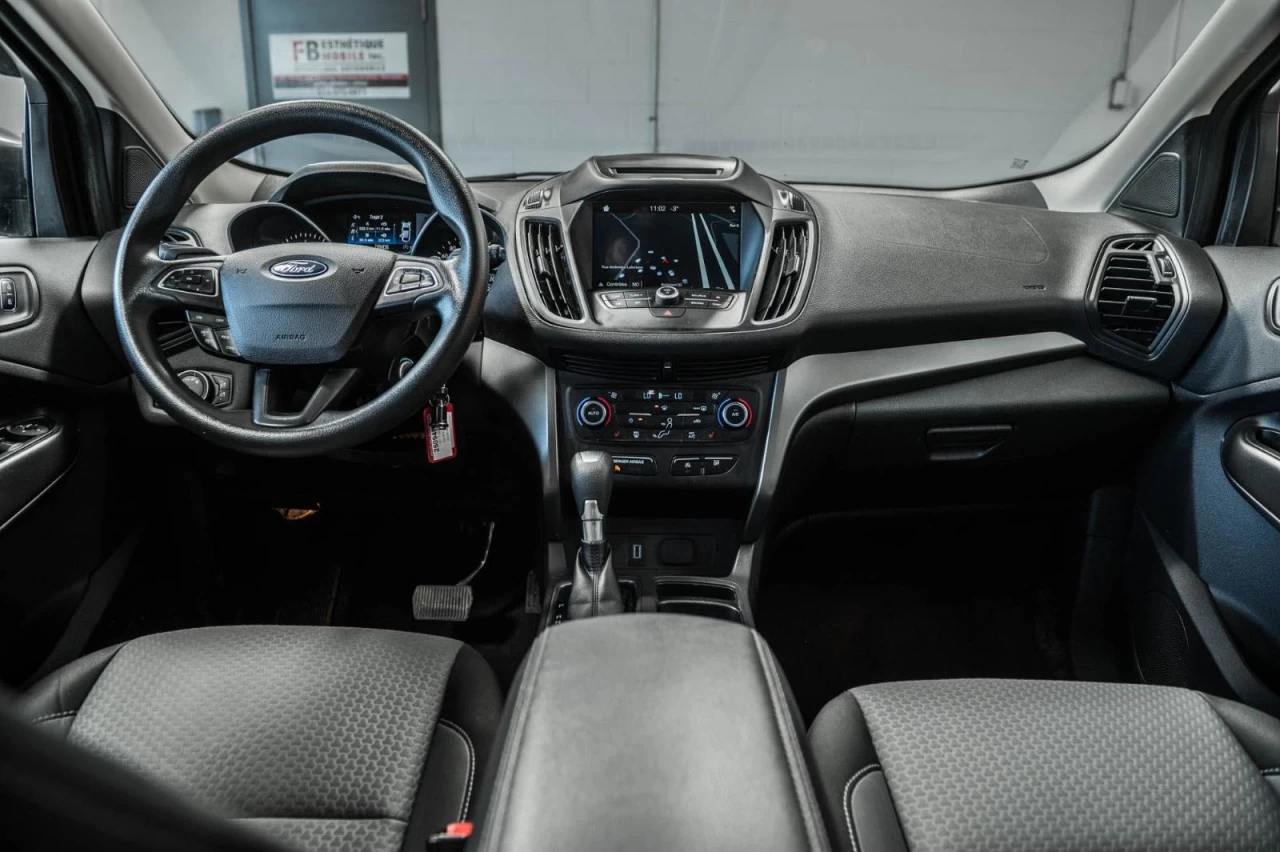 2017 Ford Escape SE 4WD+SIEGES.CHAUFF+MAGS+BLUETOOTH+CAM.RECUL Image principale