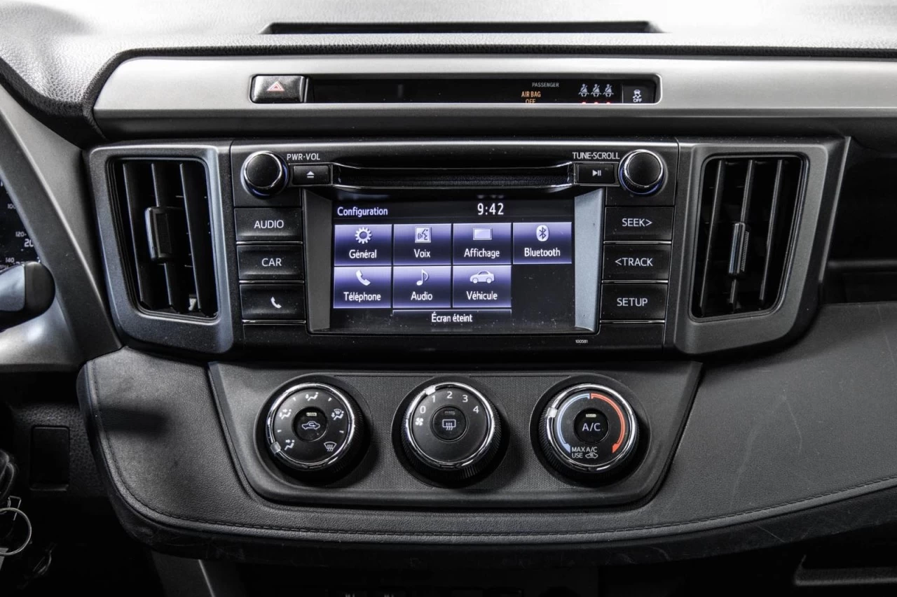2017 Toyota RAV4 LE MAGS+SIEGES.CHAUFF+BLUETOOTH+CAM.RECUL Main Image