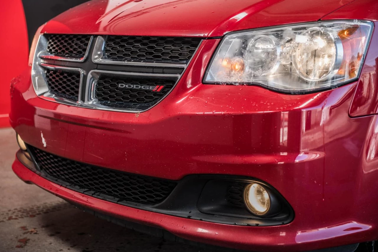 2015 Dodge Grand Caravan SXT Premium Plus Garantie 1 AN Main Image