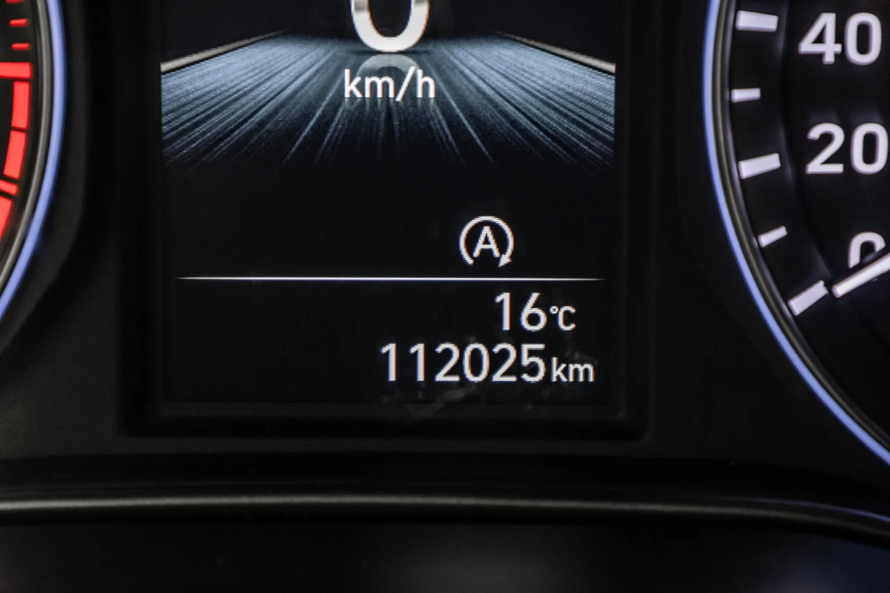 2022 Hyundai Kona Essential Awd Main Image