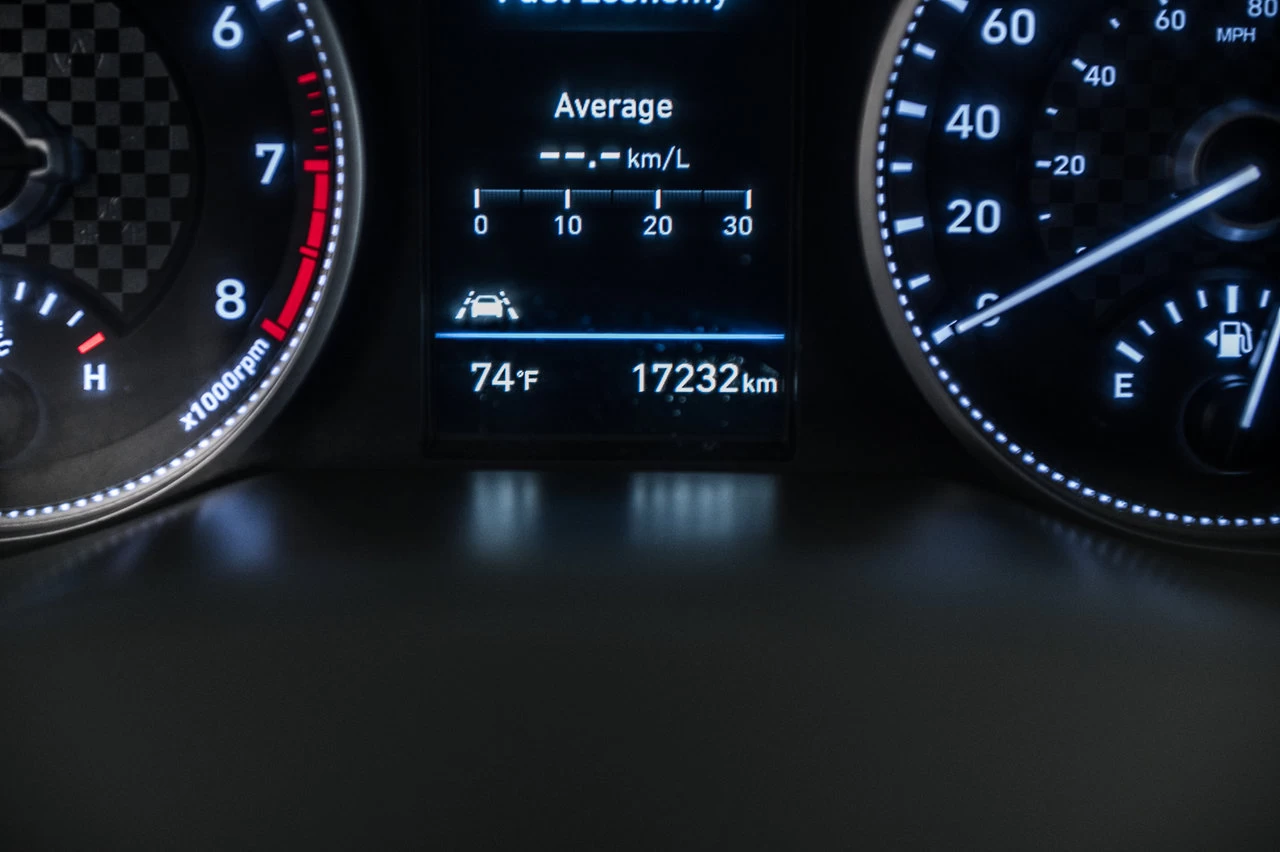 2019 Hyundai Elantra Ultimate Main Image