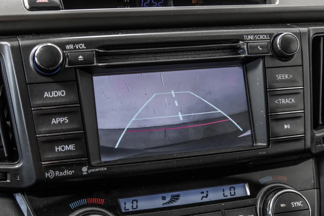 2014 Toyota RAV4 2x4 XLE Garantie 1 AN Image principale
