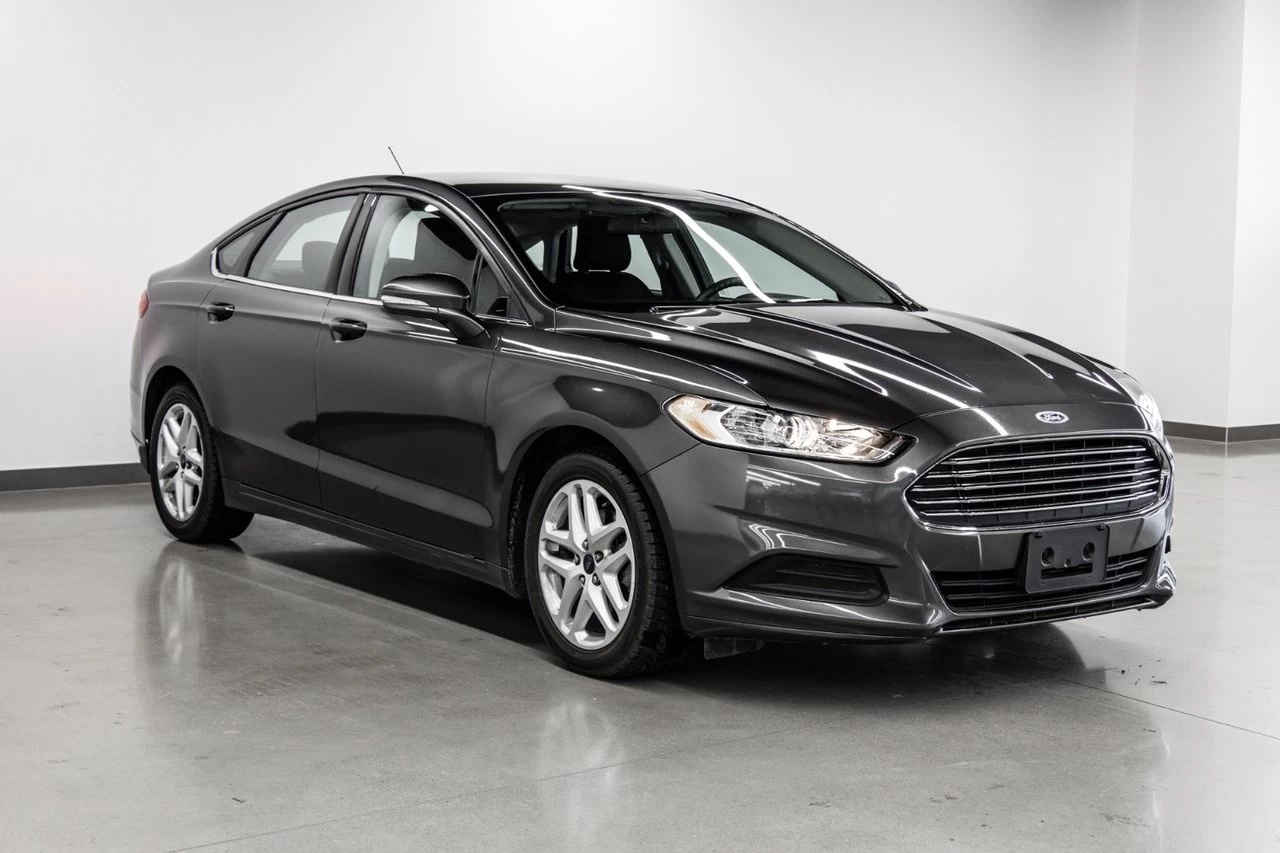 2015 Ford Fusion SE SIEGES.CHAUFFANTS+MAGS+CRUISE.CONTROL Image principale