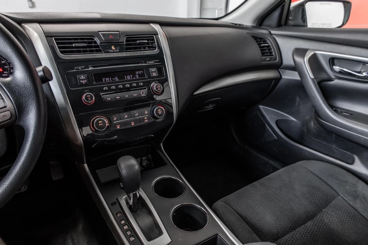 2015 Nissan Altima Automatique - Garantie 1 AN Image principale