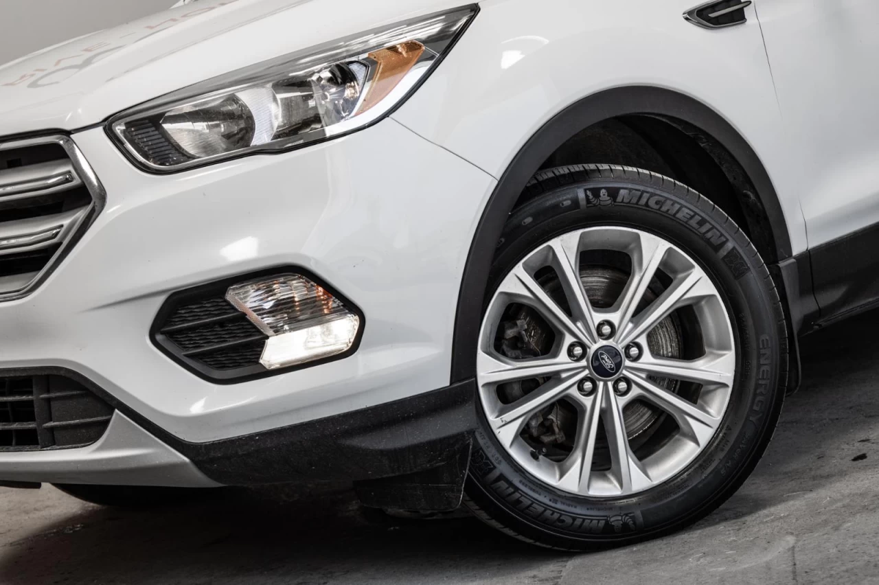 2018 Ford Escape SE 4WD+BLUETOOTH+CAM.RECUL+REG.VITESSE Image principale