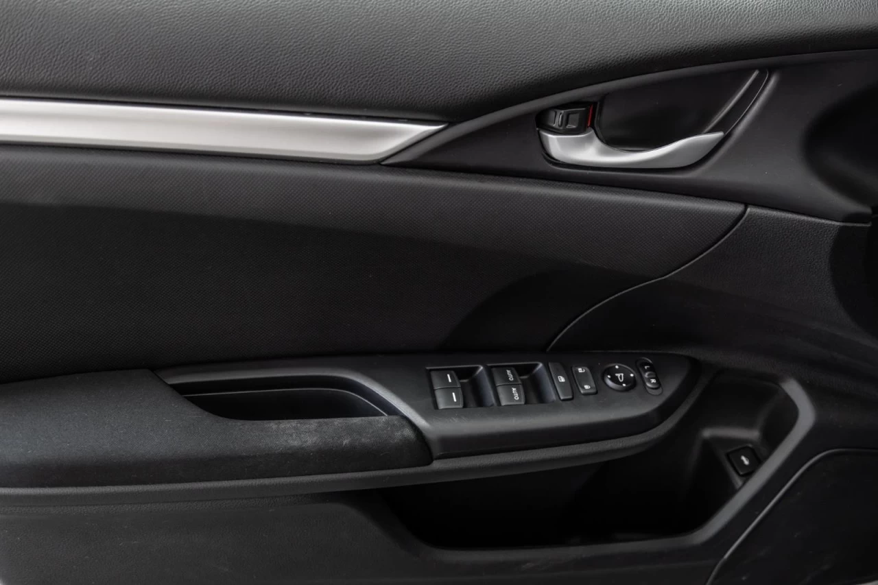 2020 Honda Civic Sedan LX SIEGES.CHAUFF+BLUETOOTH+CAM.RECUL+REG.VITESSE Main Image