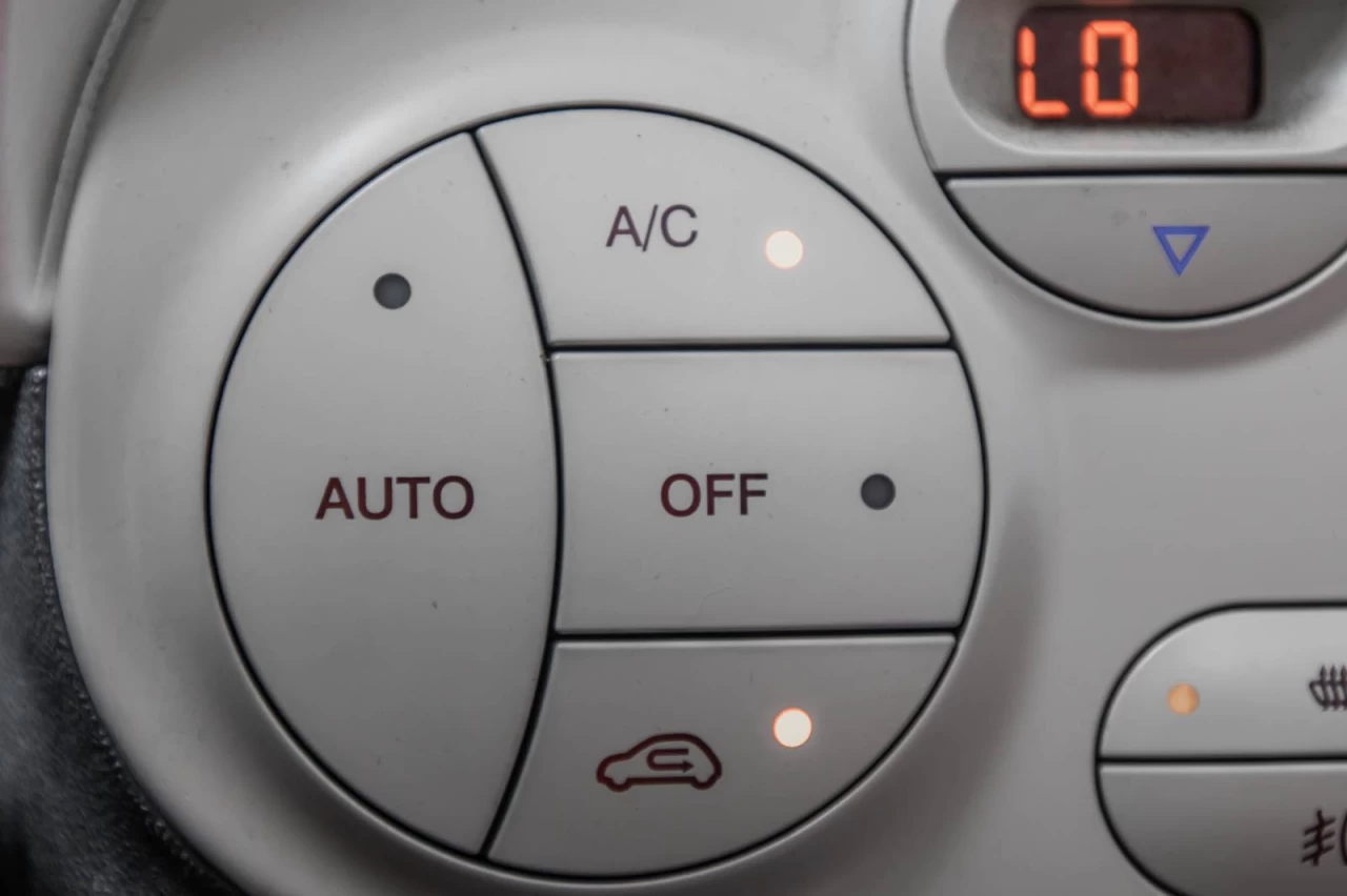 2013 Fiat 500 Automatique Convertible Lounge Main Image