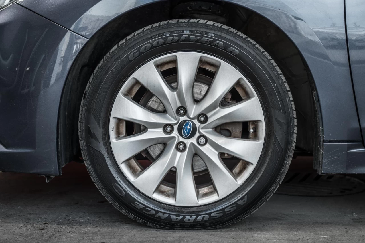 2015 Subaru Legacy Automatique -4x4- Garantie 1 AN Image principale