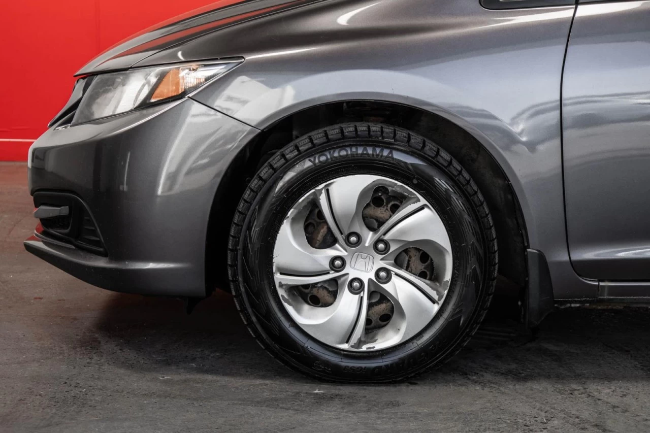 2015 Honda Civic Sedan LX Manuelle Garantie 1 AN Image principale