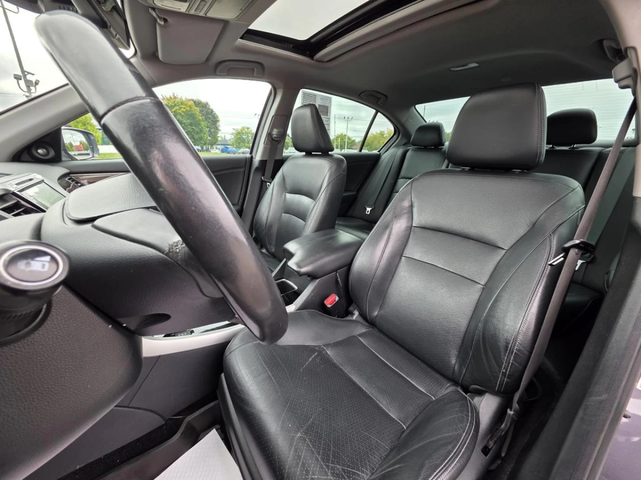 2016 Honda Accord Sedan Touring CVT Main Image