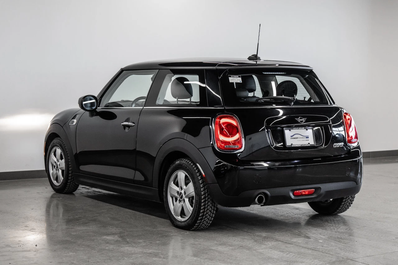 2020 Mini 3 door Cooper Image principale