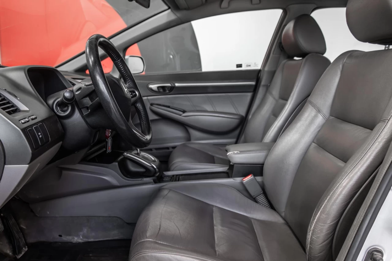 2010 Honda Civic Sedan Automatique EX-L AUBAINE! Image principale