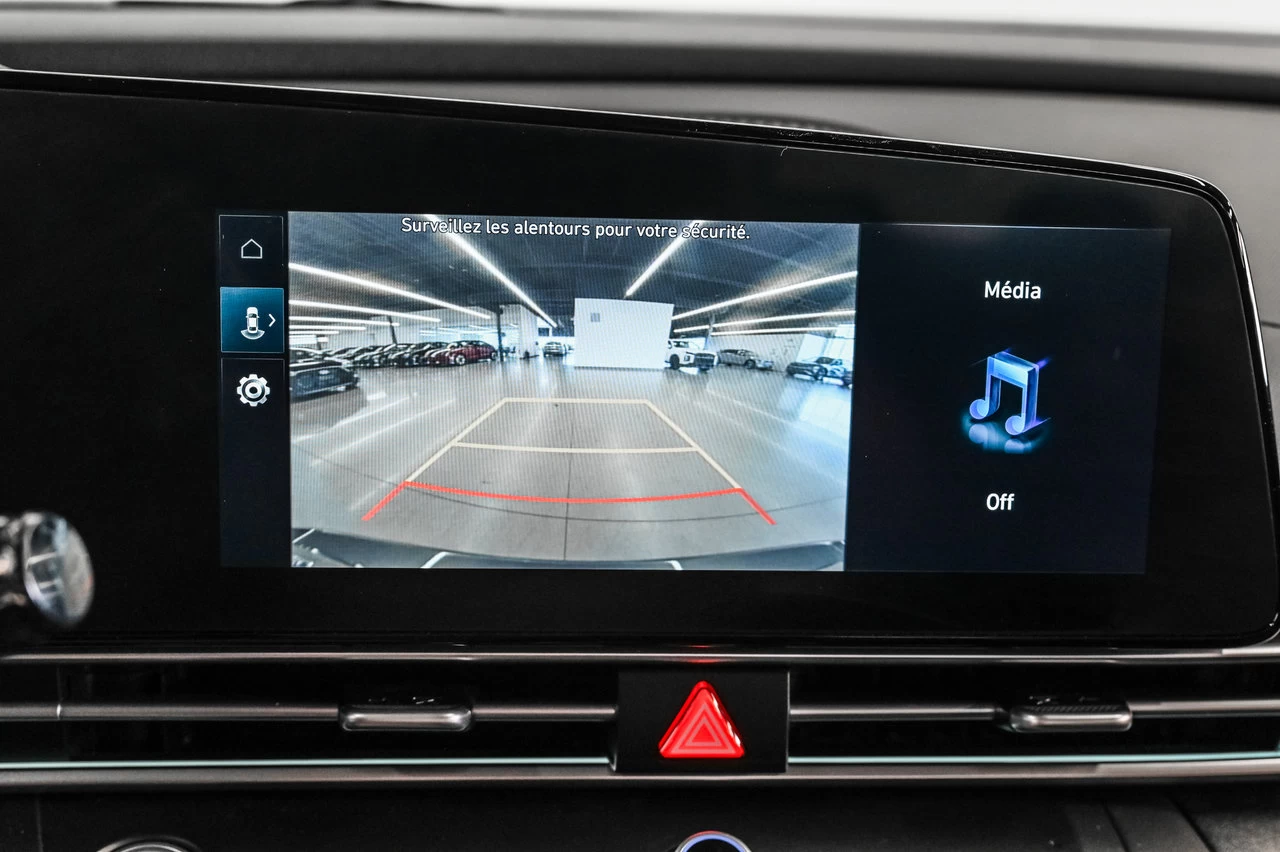 2023 Hyundai Elantra Preferred Tech Pack Main Image