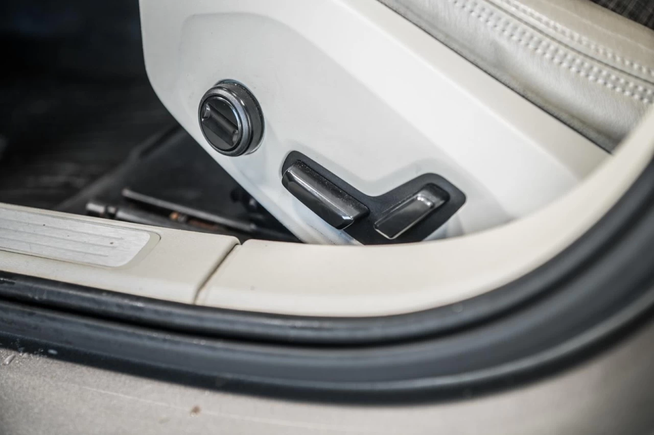 2020 Volvo V60 T5 AWD+TOIT.PANO+CUIR+CARPLAY+SIEGES.CHAUFFANTS Main Image