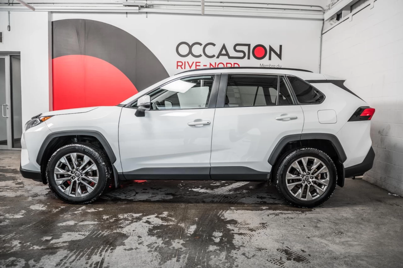 2021 Toyota RAV4 XLE AWD+TOIT.OUVRANT+VOLANT/SIEGES.CHAUFFANTS Image principale