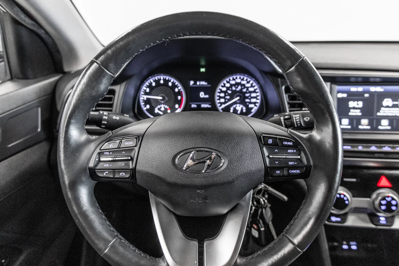 2020 Hyundai Elantra Preferred Main Image