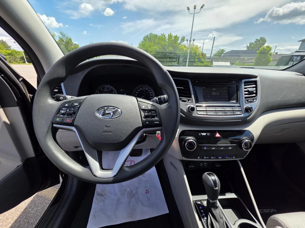 2017 Hyundai Tucson FWD 4dr 2.0L Image principale