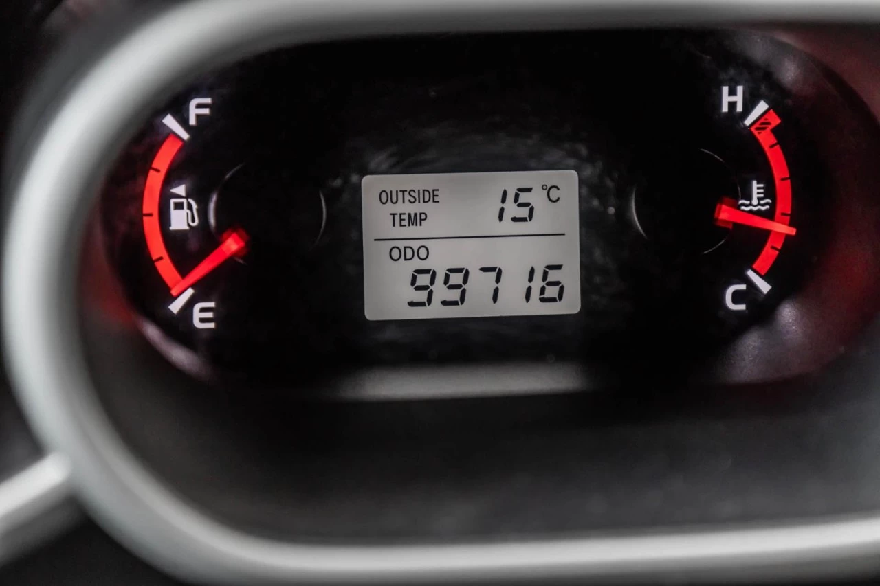 2009 Toyota Matrix XR - Manuelle - BAS KM Image principale