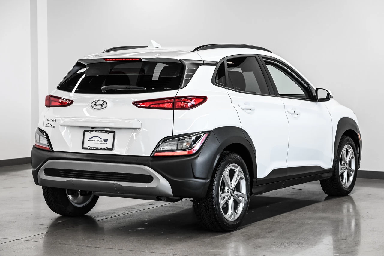 2023 Hyundai Kona Preferred Main Image