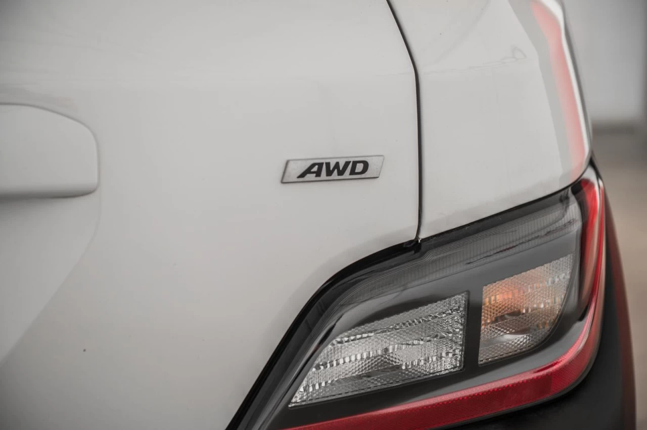 2023 Hyundai Kona Preferred AWD+VOLANT/SIEGES.CHAUFF+CARPLAY Main Image