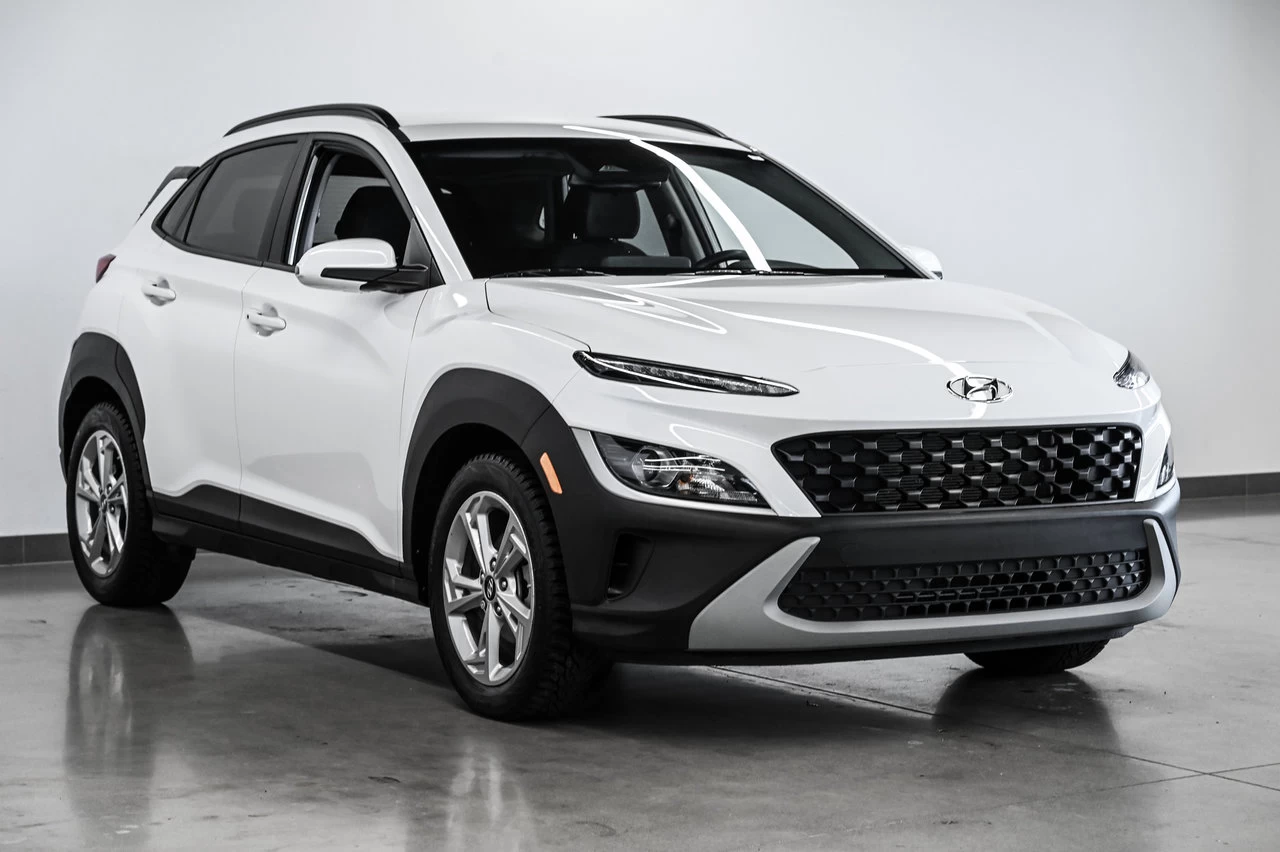 2023 Hyundai Kona Preferred Main Image