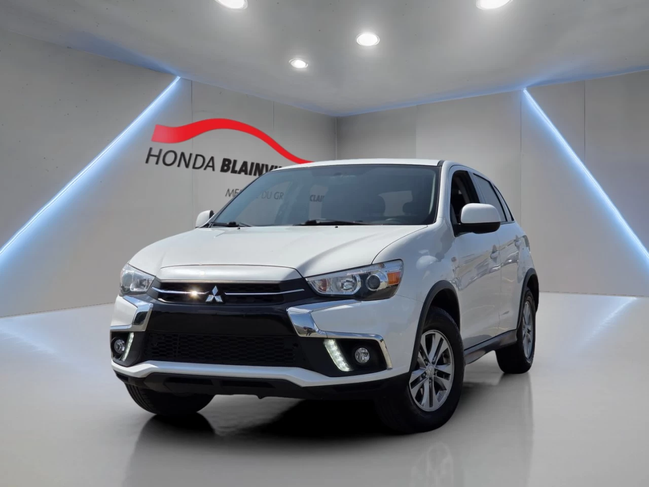 2019 Mitsubishi RVR ES FWD Image principale