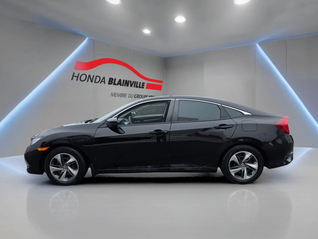 2021 Honda Civic LX CVT Sedan Image principale