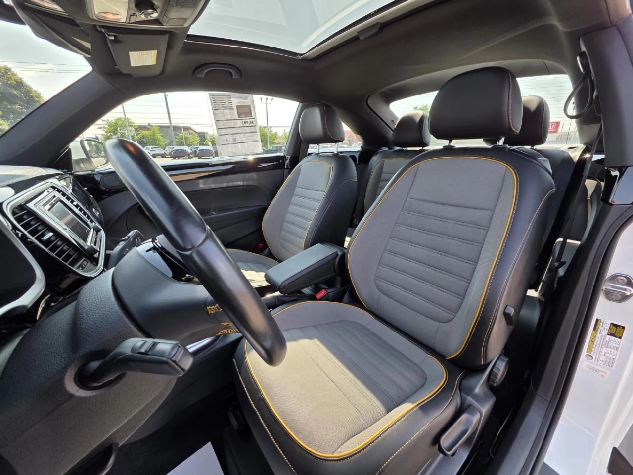 2019 Volkswagen Beetle Dune Auto Image principale