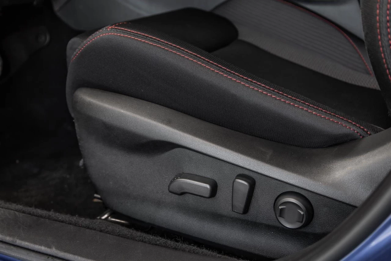 2023 Subaru WRX Sport  TOIT.OUVRANT+CARPLAY+SIEGES.CHAUFFANTS Main Image