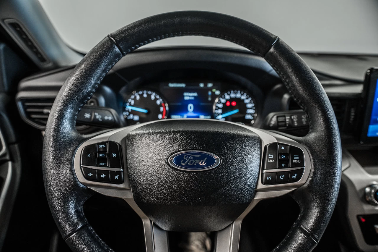 2024 Ford Explorer Xlt Awd 6-Pass Image principale