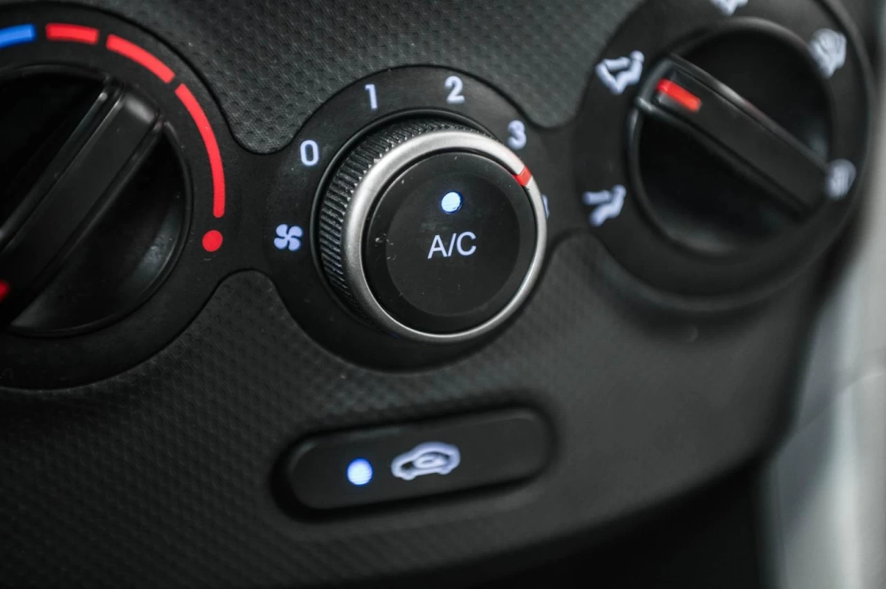 2017 Hyundai Accent LE BLUETOOTH+A/C Main Image