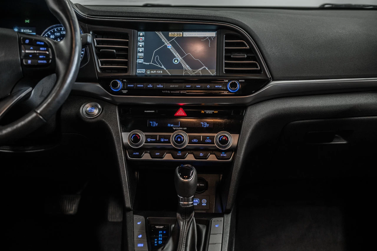 2019 Hyundai Elantra Ultimate Main Image