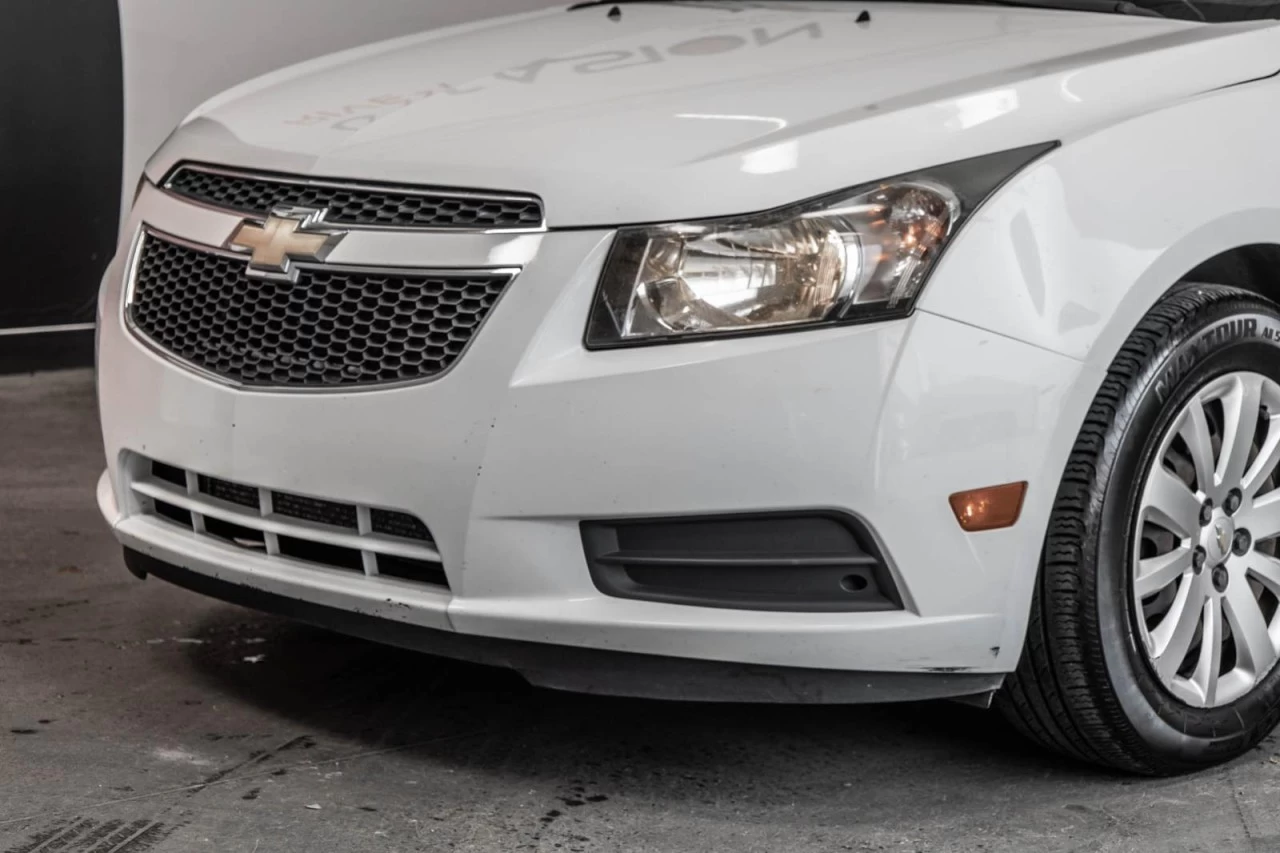 2011 Chevrolet Cruze Automatique BAS KM Image principale