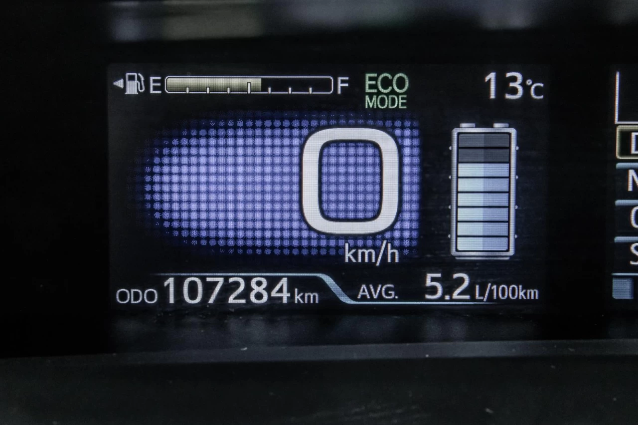 2016 Toyota Prius Hybrid NAVI+TOIT.OUVRANT+CAM.RECUL+BLUETOOTH Main Image
