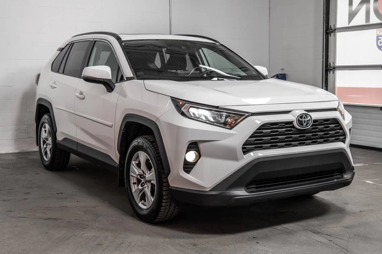 2020 Toyota RAV4 XLE AWD+TOIT.OUVRANT+SIEGES.CHAUFF+CARPLAY Main Image