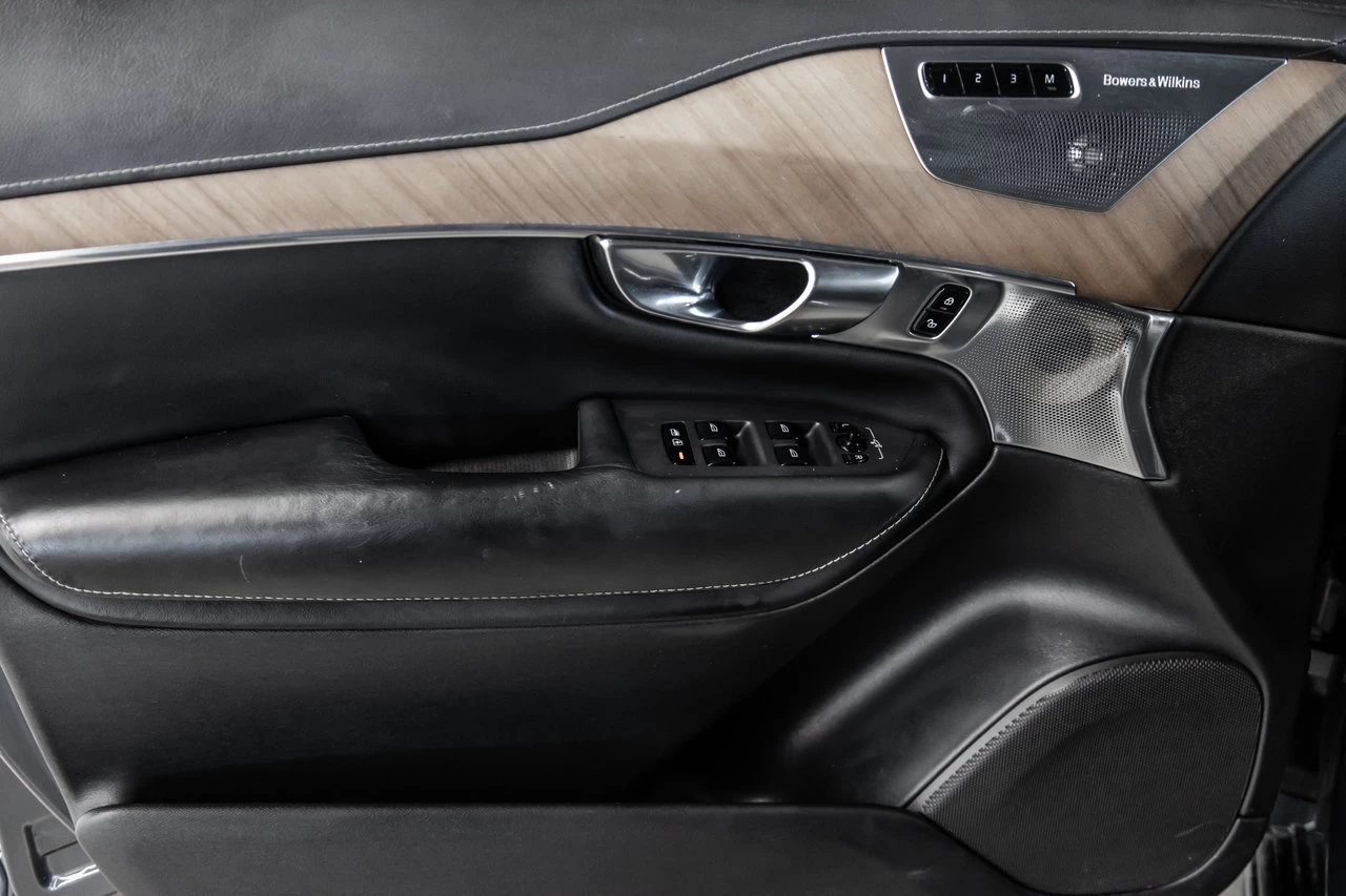 2020 Volvo XC90 T8 Hybrid Image principale