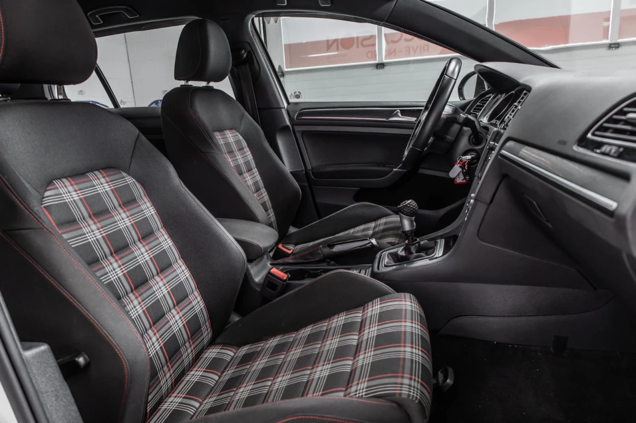 2019 Volkswagen Golf GTI SIEGES.CHAUFF+CAM.RECUL+BLUETOOTH+REG.VITESSE Main Image
