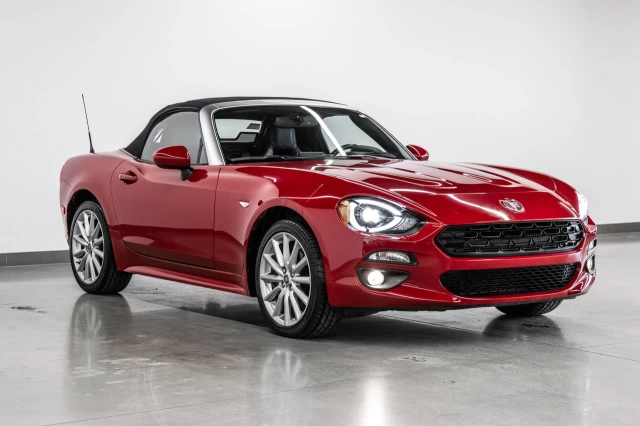 Fiat 124 Spider Lusso Convertible 2017