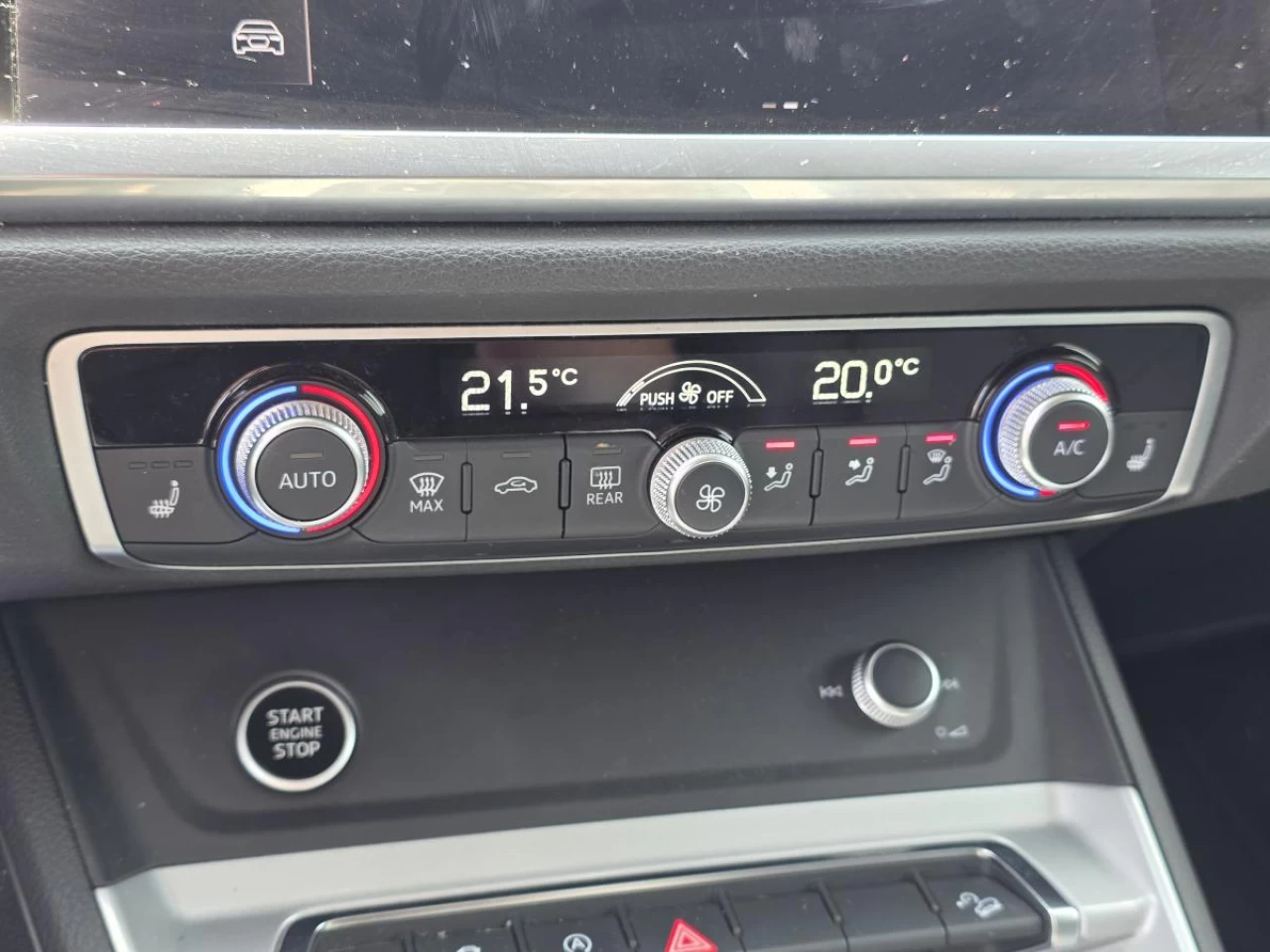 2022 Audi Q3 Komfort 40 TFSI quattro Main Image