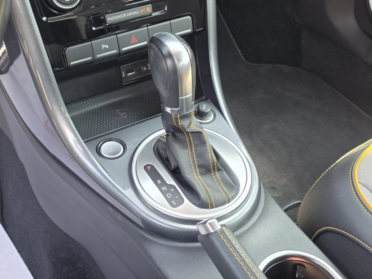 2019 Volkswagen Beetle Dune Auto Image principale
