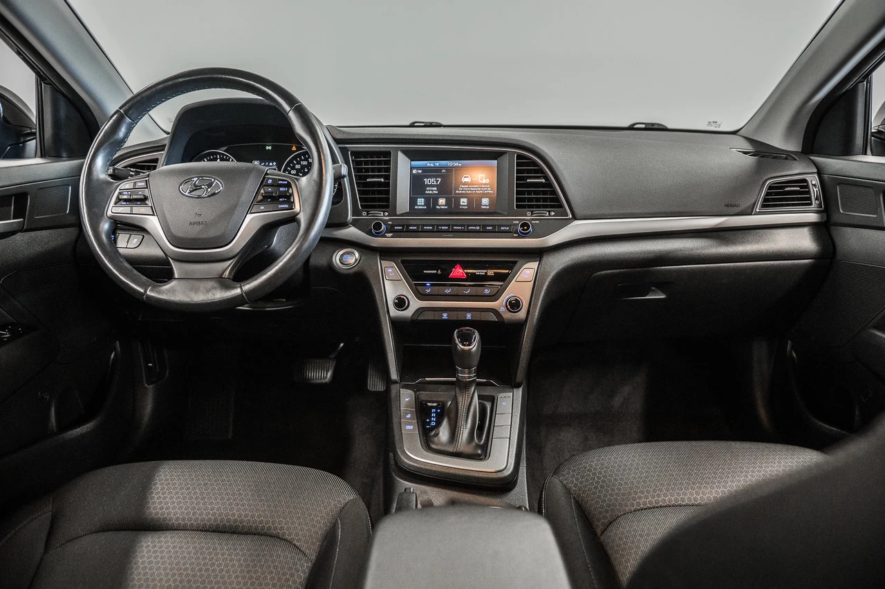 2018 Hyundai Elantra Gl Se Main Image