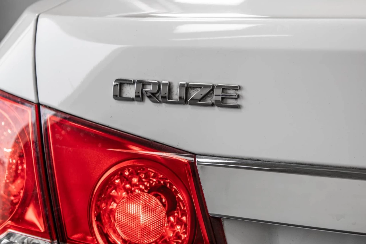2011 Chevrolet Cruze Automatique BAS KM Image principale
