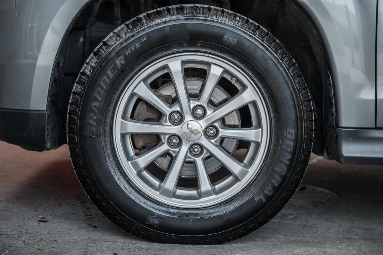 2015 Mitsubishi RVR Automatique 4x4 SE GARANTIE 1 AN Image principale