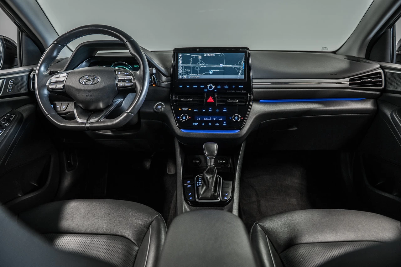 2020 Hyundai IONIQ Plug-In Hybrid Ultimate Main Image