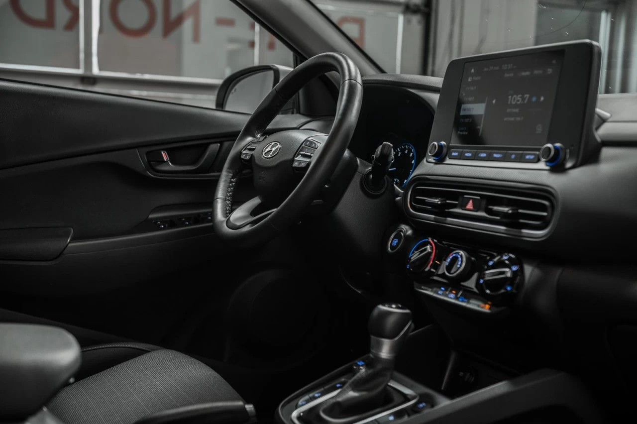 2023 Hyundai Kona Preferred AWD+VOLANT/SIEGES.CHAUFF+CARPLAY Main Image
